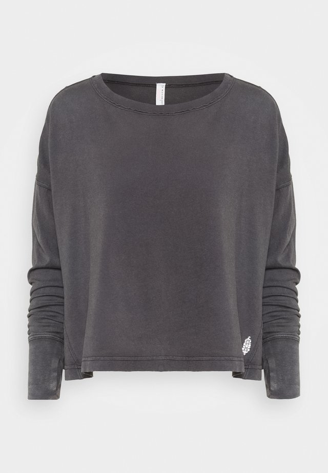VICTORY LAP LONGSLEEVED - Langarmshirt - black