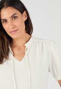 Damart GAZE DE - Blouse - blanc cassé
