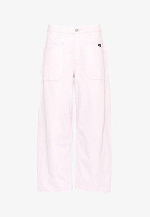 Pantaloni cu picioare largi din denim roz deschis, cu talie înaltă, două buzunare frontale și un eticheta pe buzunarul din spate. Design și detalii minimaliste.