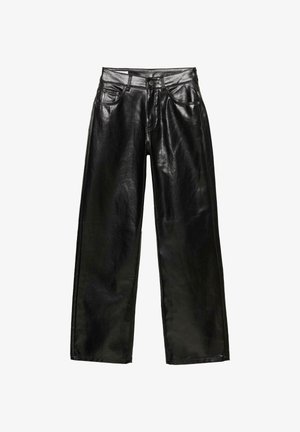 Schwarze Lederhose, weit geschnittenes Design, glatte Textur, Vordertaschen und Metallbeschläge mit Knopfverschluss.