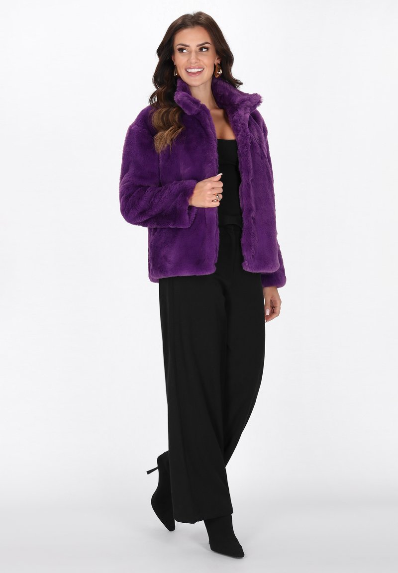 Veste Fille GF Ferre Violette à Capuche - Taille XL (8 Ans), En Daim, Fermeture éclair Intégrale