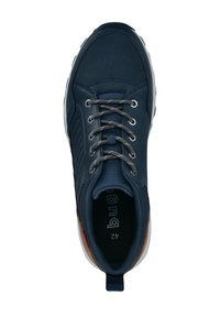 Navy blue sneaker featuring a textured upper, gray laces, and a brown accent at the heel. Includes logo on the insole and padded collar.