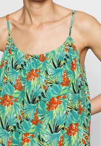 Superdry & Co Robe de jour - green