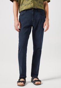 Wrangler - RIVER - Jeans straight leg - cloudy skies Miniatyrbild 1