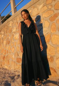 Next PLUNGE NECK - Maxi šaty - black