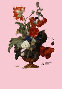 Ozdobná tmavá váza s velkými červenými, bílými a modrými květinami a zelenými listy na jednoduchém růžovém pozadí.