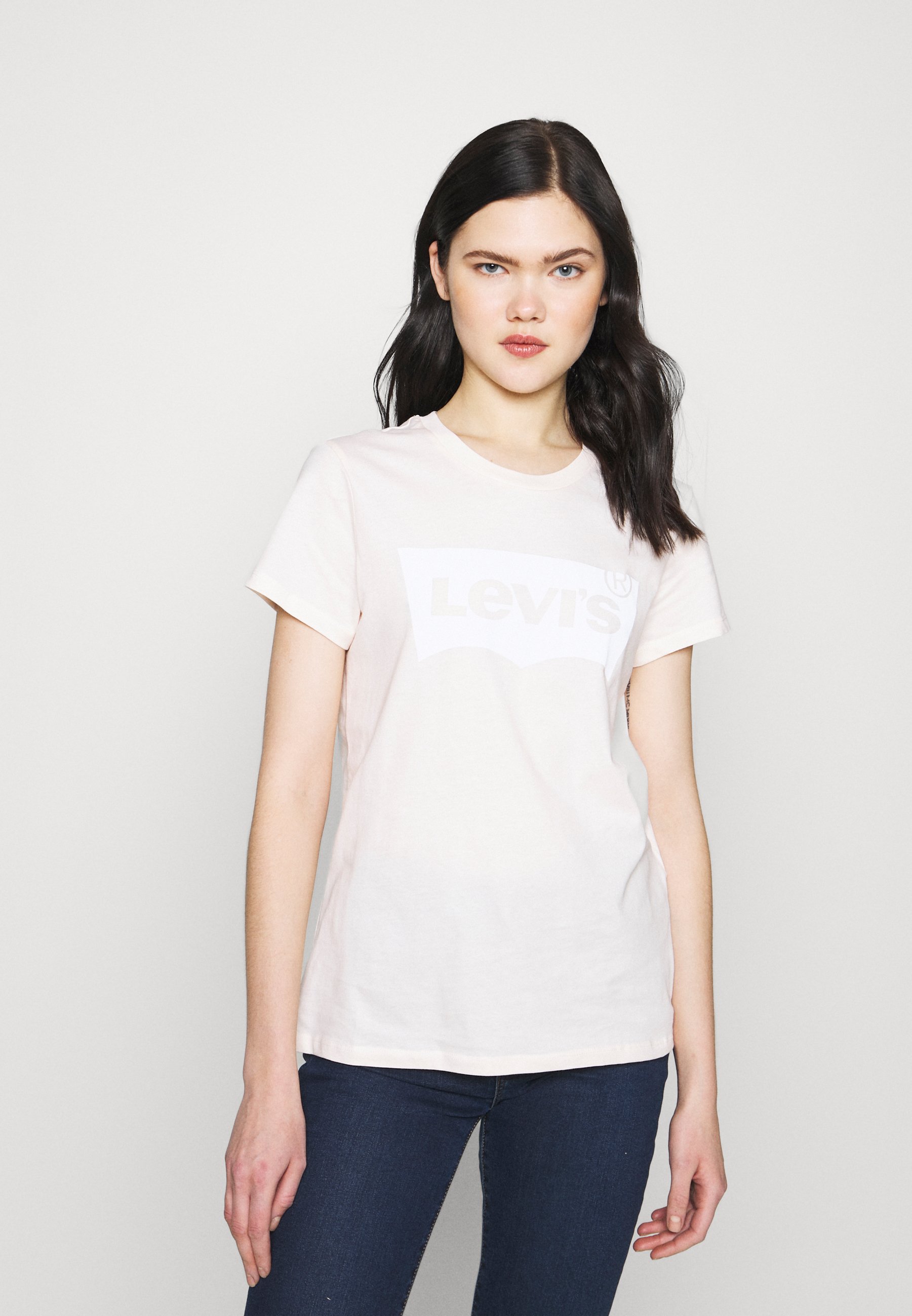 what is a scallop t shirt