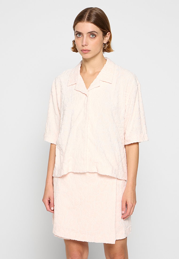 Holzweiler Overhemdblouse roze Holzweiler Overhemdblouse roze