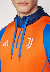adidas Performance JUVENTUS TURIN TRAINING HOODIE - Squadra - team orange