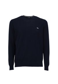 Marineblauer Strickpullover mit Rundhalsausschnitt, langen Ärmeln und einem weißen Logodetail auf der Brust. Sanfte Textur und klassischer Schnitt.