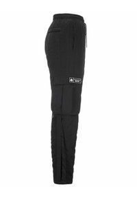 Schwarze Thermojogginghose mit gestepptem Muster, ausgestattet mit elastischem Bund, Seitentaschen und einem Patch-Label am Oberschenkel.