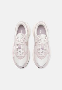 Nike Sportswear - PHOENIX WAFFLE - Tossud - phantom/platinum violet/sail/black/metallic silver Väikepilt 1