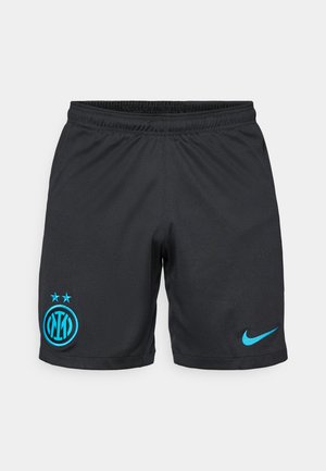 Shorts de football noirs en tissu respirant, arborant un logo bleu de l'Inter Milan avec deux étoiles et un petit swoosh bleu de Nike sur le côté.