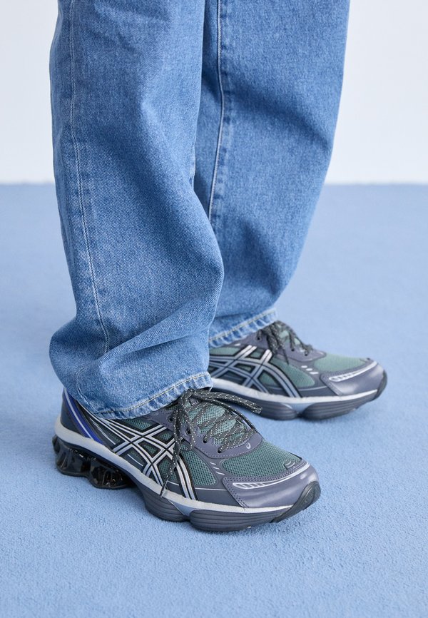 GEL KINETIC FLUENT UNISEX - Trainers