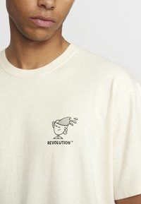 REVOLUTION Camiseta estampada - offwhite