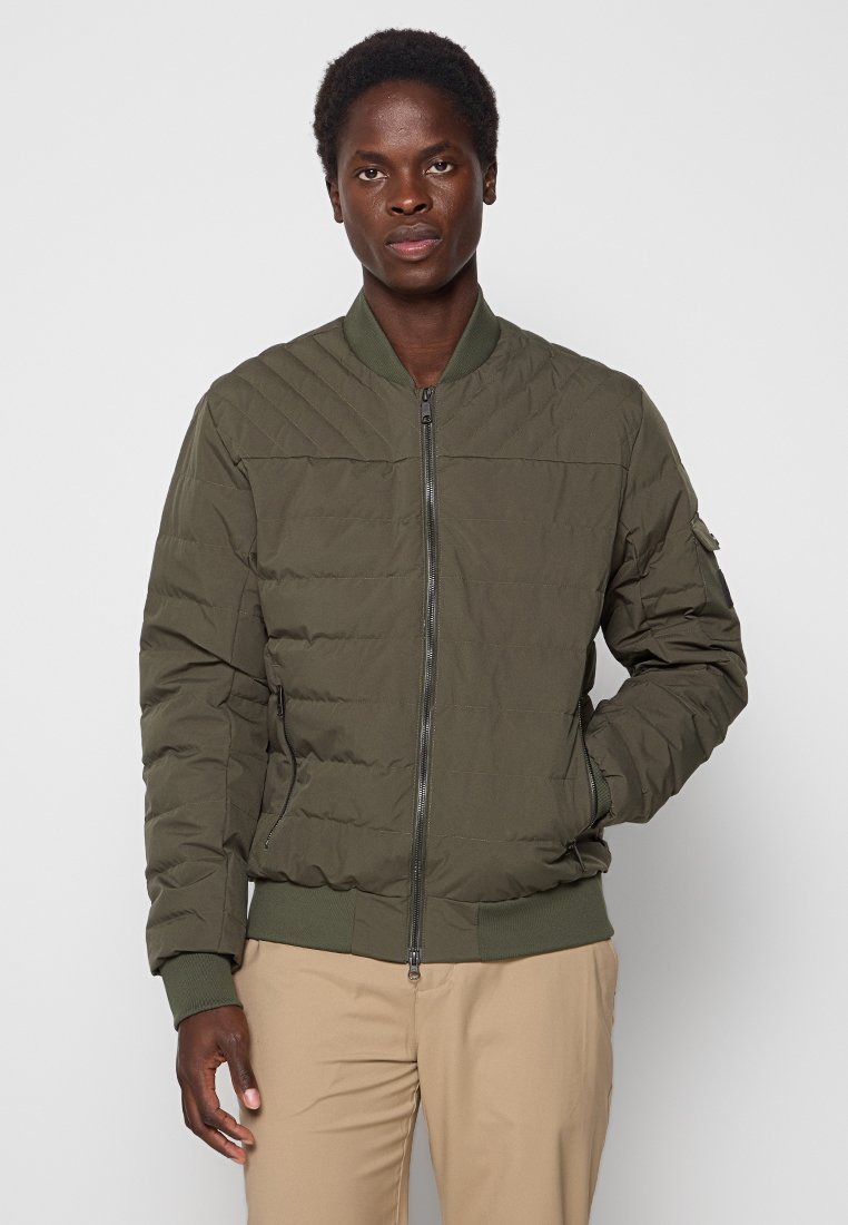 Cross Sportswear Gewatteerde jas olijfgroen Cross Sportswear Gewatteerde jas olijfgroen