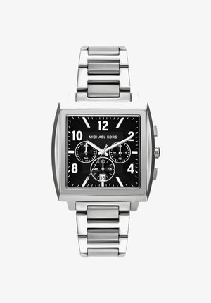 Vierkante zilverkleurige metalen horloge met zwarte wijzerplaat, drie subwijzerplaten, datumaanduiding op 6 uur en een zilveren schakelarmband, toont de tijd 10:10:18.