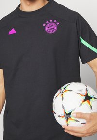 adidas Performance Vereinsmannschaften - black