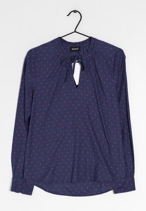 Blus - blue