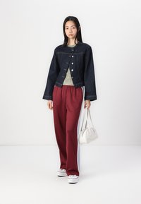 Gina Tricot TAILORED JACKET - Traper jakna - rinse