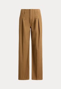 Pantalon marron taille haute, jambes larges, avec plis et passants de ceinture, fermeture éclair devant et coupe ajustée, présenté sur un fond clair et uni.