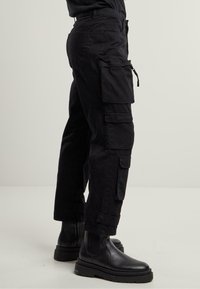 Thumbnail Image 7