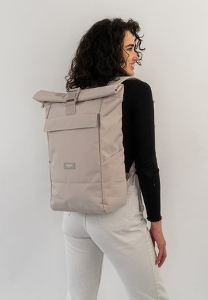 NO 4 - Backpack - sand