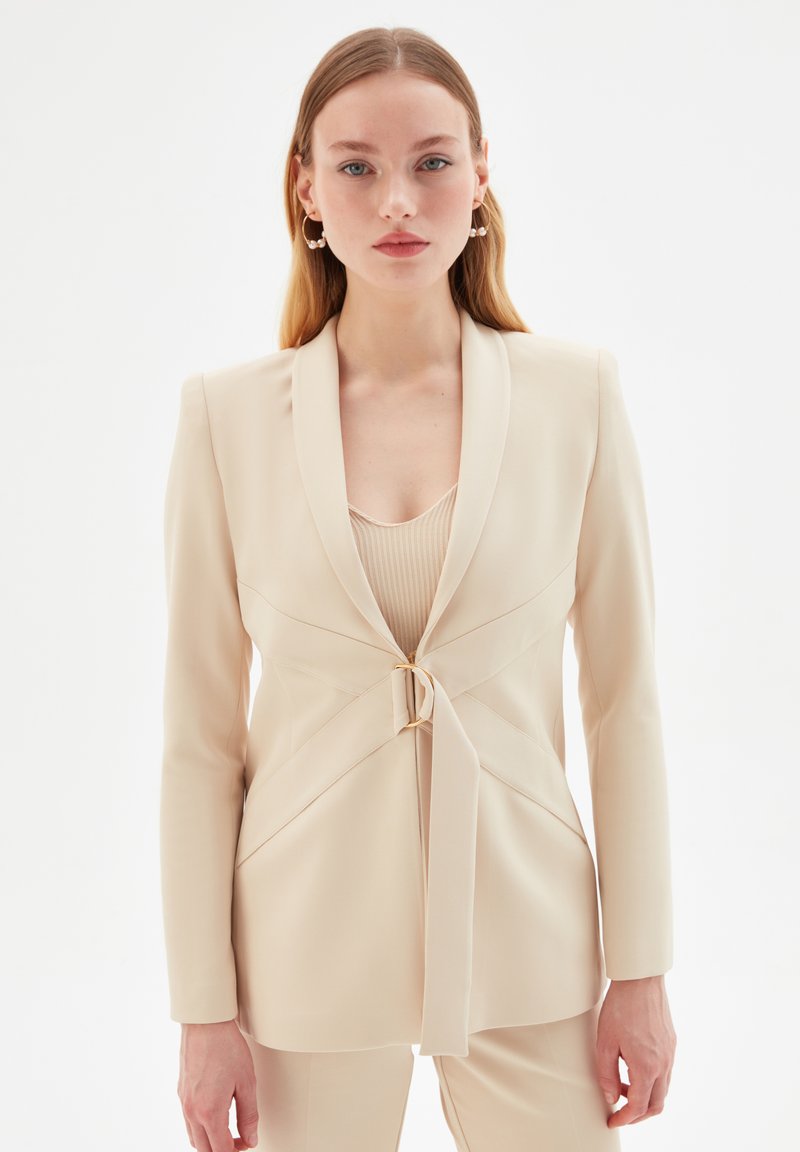 adL AMANDA Blazer vanilla/beige ZALANDO.FR