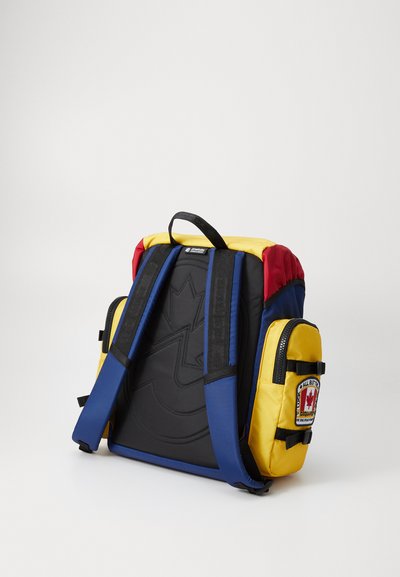 Dsquared2 INVICTA X DSQUARED2 UNISEX - Cartable d'école - red/tobacco/yellow