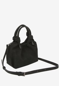 Petit sac à main noir avec détail de tissu froncé, doubles poignées avec accents noués et une bandoulière réglable avec boucle.