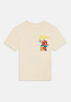 NKMALFRED FORTNITE - Print T-shirt - turtle dove