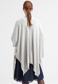 New Look Cape - grey