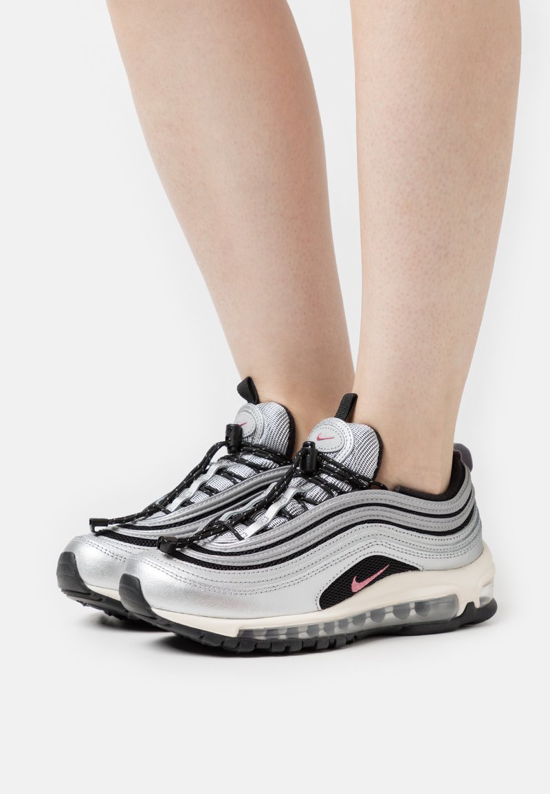 Nike Sportswear WMNS NIKE AIR MAX 97 - Tenisky - black/desert berry/metallic silver/light orewood brown/wolf grey