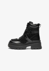 Winter boots - black