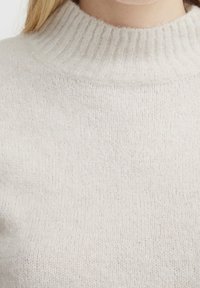 ICHI Stickad tröja - white