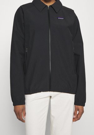 Chaqueta outdoor - black