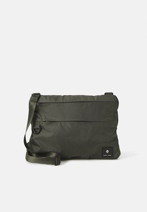 Samsøe Samsøe SALUIS CROSSBODY BAG  - Borsa a tracolla - forest night