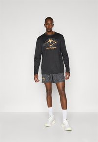 ASICS FUJITRAIL LOGO TOP - Maglietta a manica lunga - performance black