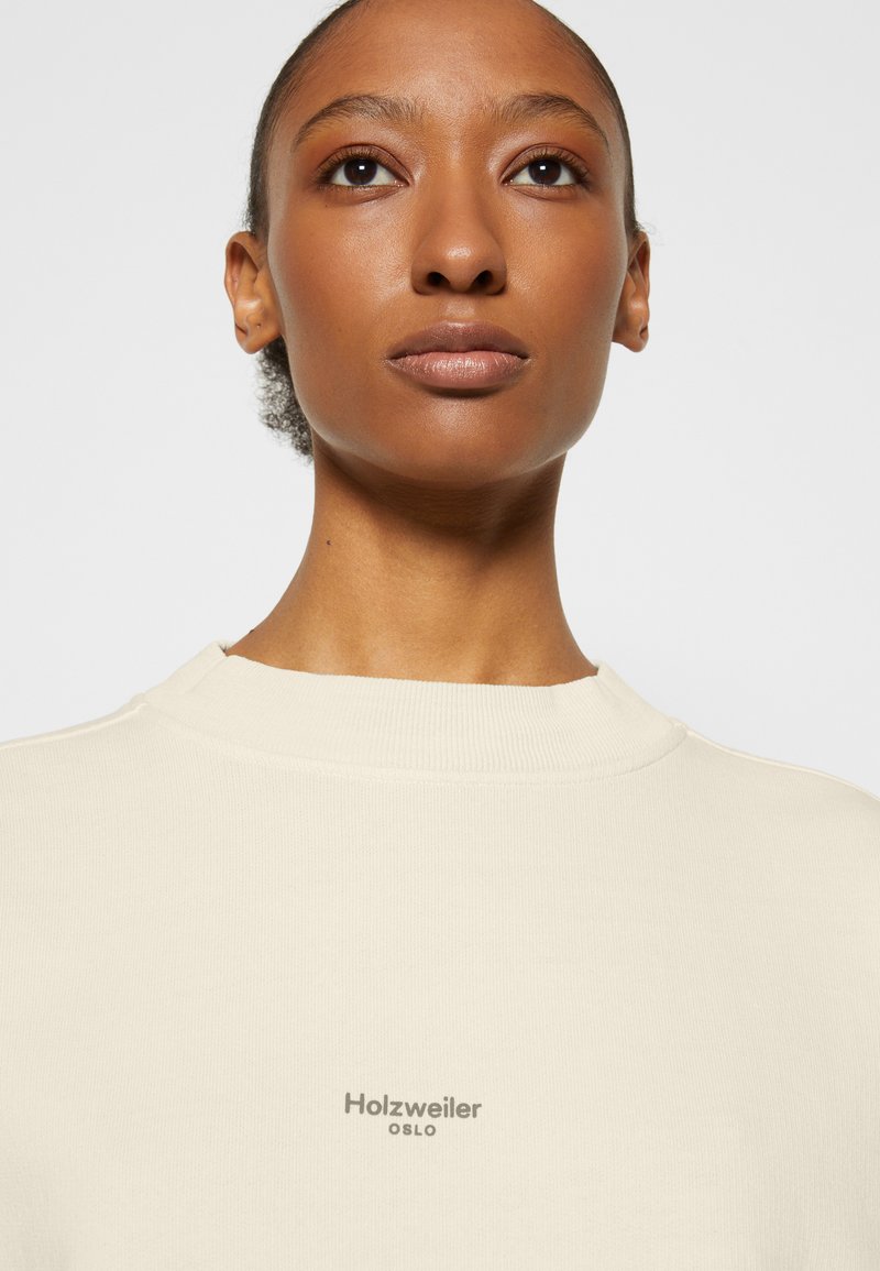 Damen Bekleidung | Holzweiler MEZZANINE OSLO CREW Sweatshirt ecru/offwhite - SI30169 Damen Bekleidung | Holzweiler MEZZANINE OSLO CREW Sweatshirt ecru/offwhite - SI30169