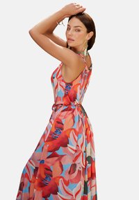 Cupshe FLORAL - Denní šaty - red