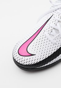 Nike Performance Botines de fútbol sala - white
