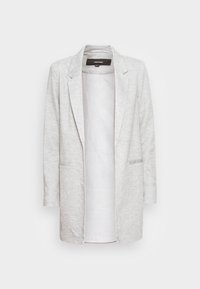 Světlý šedý blazer z měkké látky, s klopovým límcem, otevřeným předním dílem a dvěma předními kapsami. Hladká textura, minimalistický design, bez zapínání.