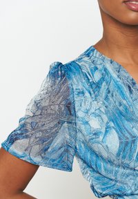 LolaLiza WITH WRAP - Blouse - blue denim