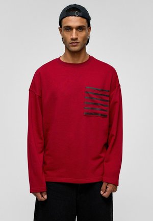 Sweater - burgundy