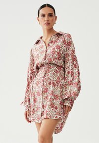 THE FATED - VAL - Shirt dress - berry floral Thumbnail Image 1