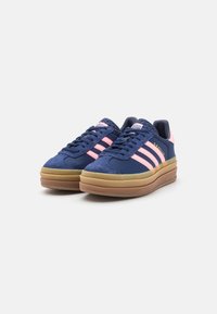 adidas Originals GAZELLE BOLD - Sneakers low - dark blue/pink spark