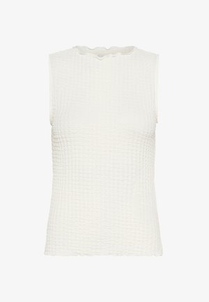 Haut sans manches blanc en tissu texturé avec un encolure subtilement volante, présentant un design ajusté et sans fermetures ni motifs visibles.