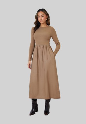 Vestido informal - taupe