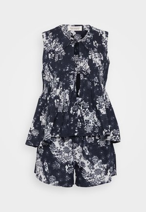 Desmond & Dempsey PLEATED CAMI AND SHORTS - Conjunto de pijama - black