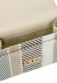 Seidenfelt HULU ROROS - Schoudertas - natural shades